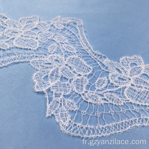 Bordure en dentelle au crochet blanche pour robe